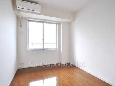 Other Room ※Photo of the same layout on 29 floor. Decoration and fixture may differ.