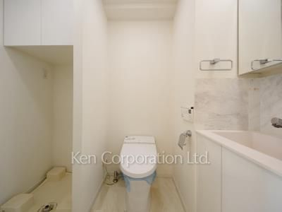 Lavatory
