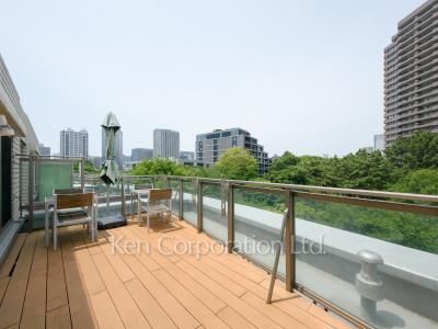 Roof Balcony