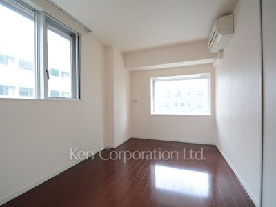 Other Room ※Photo of the same layout on 9 floor. Decoration and fixture may differ.