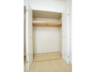 Closet ※Photo of the same layout on 6 floor. Decoration and fixture may differ.