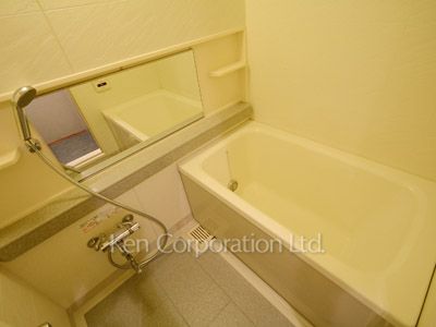 Bath ※Photo of the same layout on 2 floor. Decoration and fixture may differ.