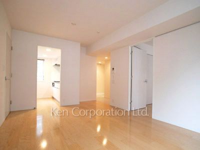 Living-Dining ※Photo of the same layout on 6 floor. Decoration and fixture may differ.