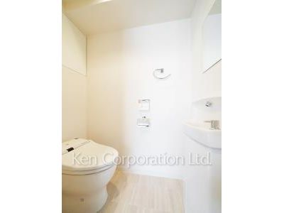 Lavatory