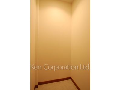 Closet ※Photo of the same layout on 3 floor. Decoration and fixture may differ.
