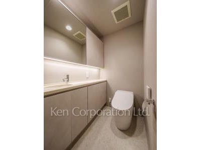 Lavatory