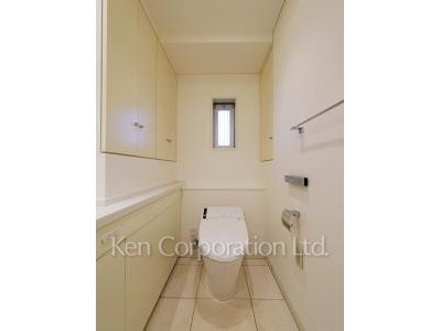 Lavatory