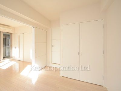 Bedroom ※Photo of the same layout on 2 floor. Decoration and fixture may differ.