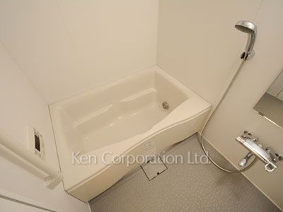 Bath ※Photo of the same layout on 2 floor. Decoration and fixture may differ.