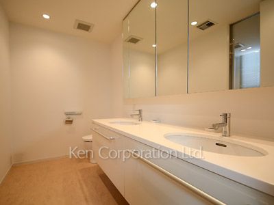 Powder Room