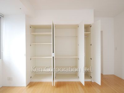 Closet