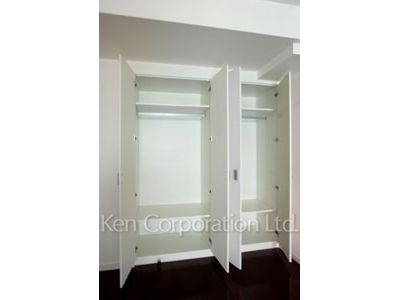 Closet ※Photo of the same layout on 2 floor. Decoration and fixture may differ.