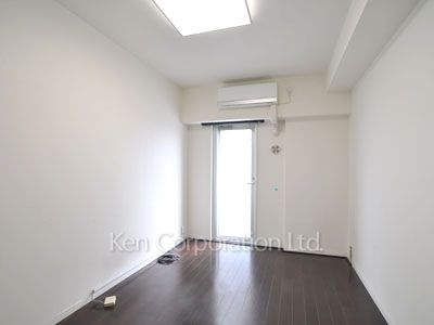 Other Room ※Photo of the same layout on 5 floor. Decoration and fixture may differ.