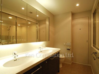 Powder Room