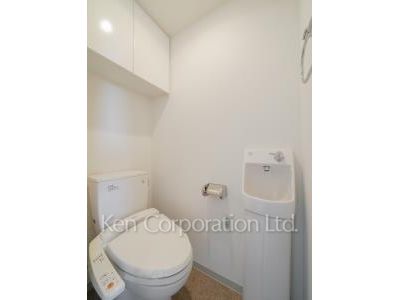 Lavatory