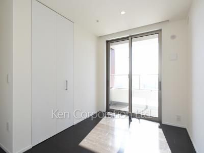 Bedroom ※Photo of the same layout on 19 floor. Decoration and fixture may differ.