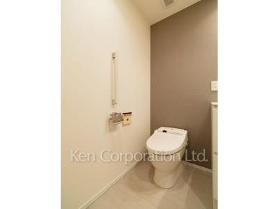 Lavatory