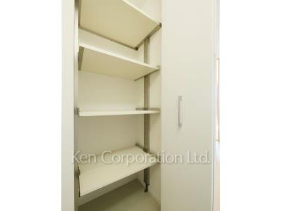 Storage ※Photo of the same layout on 20 floor. Decoration and fixture may differ.