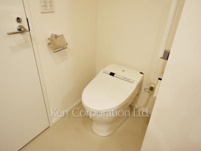 Lavatory