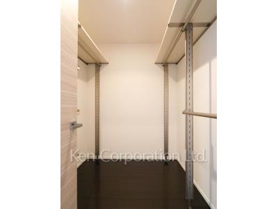 Walk-In Closet