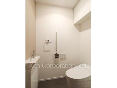 Lavatory