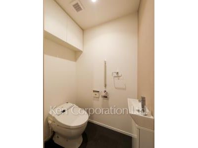 Lavatory