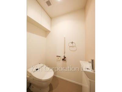 Lavatory