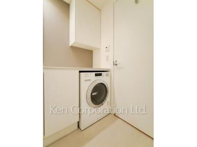 Other Interior/Fixtures ※Photo of the same layout on 30 floor. Decoration and fixture may differ.