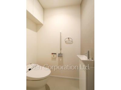 Lavatory