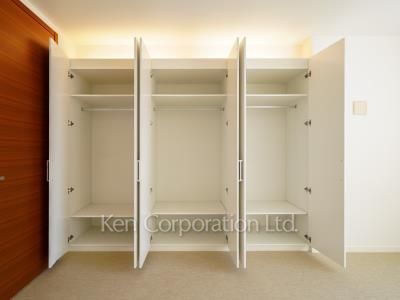 Closet