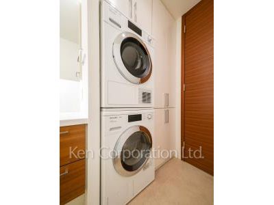 Other Interior/Fixtures ※Photo of the same layout on 41 floor. Decoration and fixture may differ.