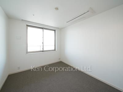 Bedroom ※Photo of the same layout on 46 floor. Decoration and fixture may differ.