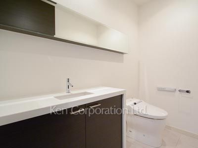 Lavatory