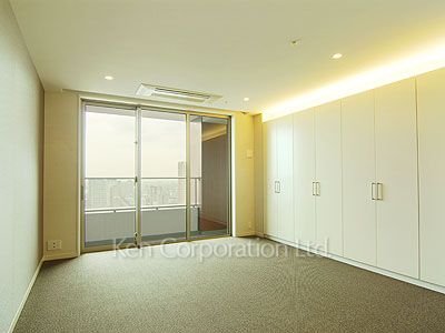 Bedroom ※Photo of the same layout on 40 floor. Decoration and fixture may differ.