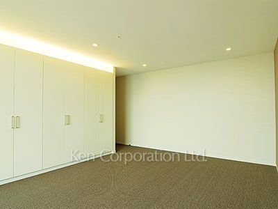Bedroom ※Photo of the same layout on 40 floor. Decoration and fixture may differ.