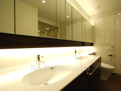 Powder Room
