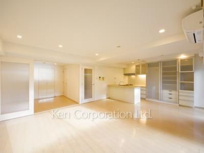 Living-Dining