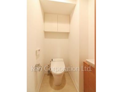 Lavatory