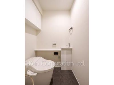 Lavatory