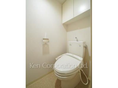 Lavatory ※Photo of the same layout on 3 floor. Decoration and fixture may differ.