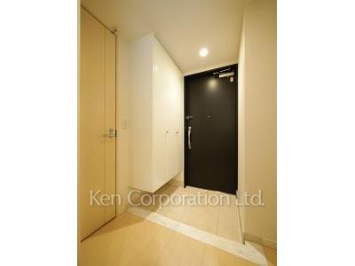 Entrance ※Photo of the same layout on 3 floor. Decoration and fixture may differ.