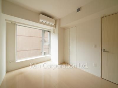 Bedroom ※Photo of the same layout on 3 floor. Decoration and fixture may differ.