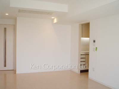 Living-Dining ※Photo of the same layout on 23 floor. Decoration and fixture may differ.