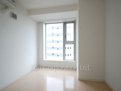 Other Room ※Photo of the same layout on 9 floor. Decoration and fixture may differ.