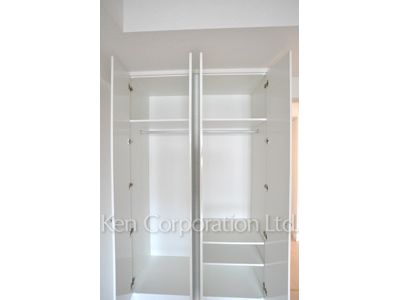 Closet ※Photo of the same layout on 11 floor. Decoration and fixture may differ.