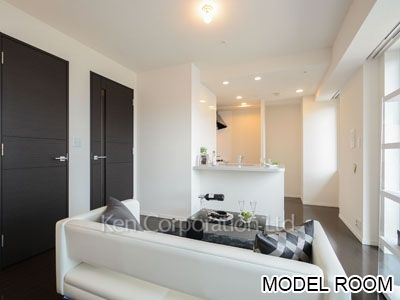 Living-Dining ※Photo of the same layout on 12 floor. Decoration and fixture may differ.