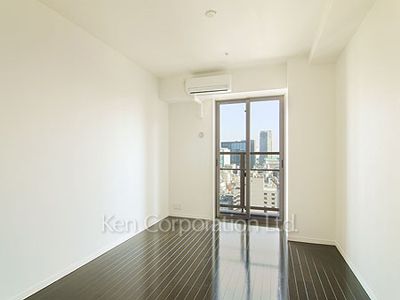 Bedroom ※Photo of the same layout on 23 floor. Decoration and fixture may differ.