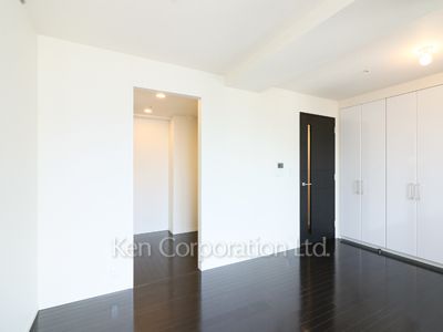 Living-Dining ※Photo of the same layout on 20 floor. Decoration and fixture may differ.