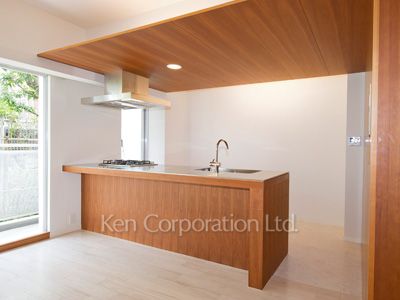 Kitchen ※Photo of the same layout on 1 floor. Decoration and fixture may differ.