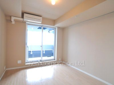 Bedroom ※Photo of the same layout on 19 floor. Decoration and fixture may differ.